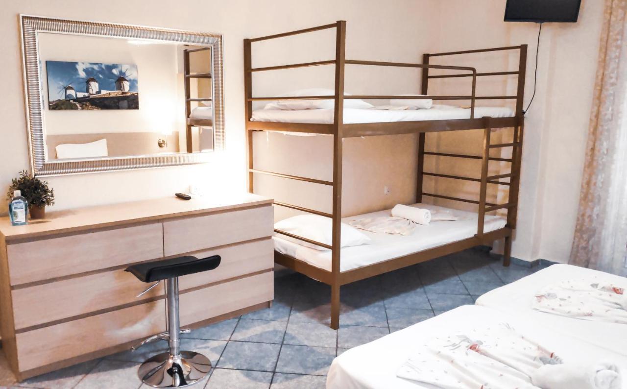 Jimmy'S Rooms Nea Potidea Buitenkant foto