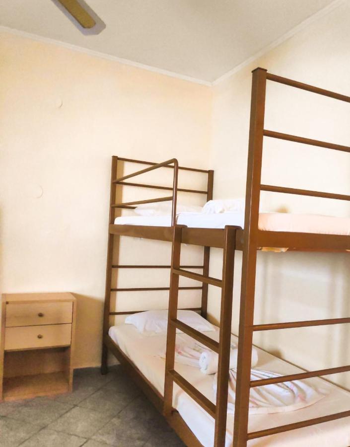 Jimmy'S Rooms Nea Potidea Buitenkant foto